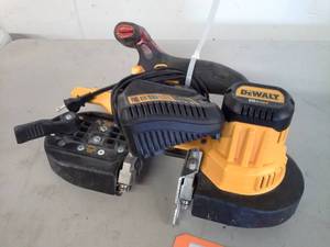 lot 1069 image: DeWalt 20VDC Cordless Band Saw DCS371, Charger