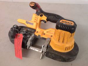 lot 1082 image: DeWalt 20VDC Cordless Band Saw DCS371