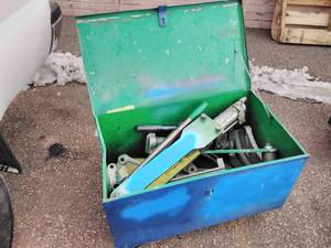lot 2058 image: Greenlee 882 Hydraulic Benders with Storage Box