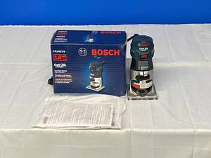 lot 25 image: BOSCH VARIABLE-SPEED PALM ROUTER COLT 1.0HP