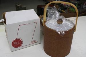 3 Quart Design Ice or Decorative Bucket