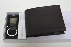 Calvin Klein Mens Leather Wallet & Key Fob Set - New