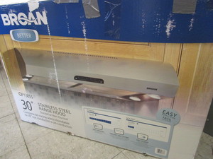 BROAN STAINLESS STEEL RANGE HOOD  NEW