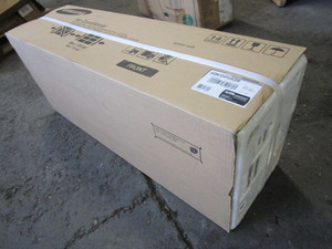 SAMSUNG INDOOR AIR CONDITIONERHEAT PUMP  NEW