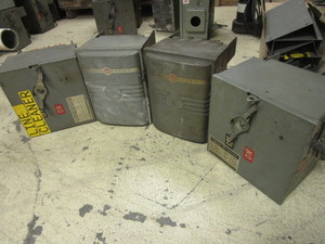 GE AND TRUMBULL FUSE BOXESPLUG-IN DEVICES, 30 AMP
