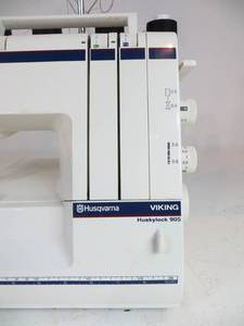 lot 4 image: Husqvarna Viking Huskylock 905 Serger