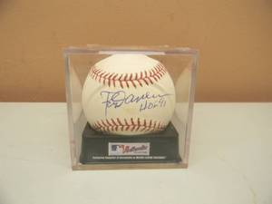LIFELONG COLLECTION - MINNESOTA TWINS ROD CAREW SIGNED BASEBALL - ROD CAREW HOF 91 - ALL AUTOGRAPHS ARE GUARANTEED AUTHENTIC - SEE PICTURES