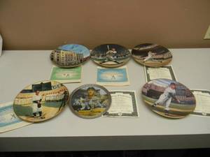 THE BRADFORD EXCHANGE - N.Y. YANKEE LIMITED EDITION PLATES - DON LARSEN, BABE RUTH, YANKEE STADIUM, MICKEY MANTLE, LOU GEHRIG, JOE DIMAGGIO - STILL IN BOX - WCOA - SEE PICTURES