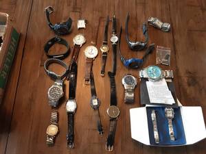 lot 2 image: Lot Of Assorted Watches