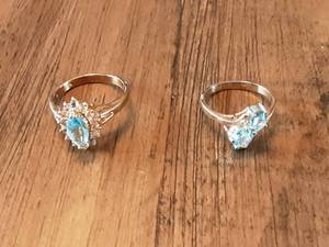 lot 13 image: 2-Rings