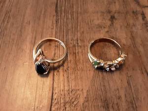 lot 20 image: 2-Rings