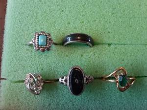 lot 30 image: 5-Rings