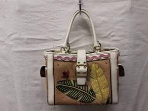 White Leather Trim (LeafLady Bug)