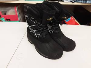 Arctic Shield Boots Size 9 Mens