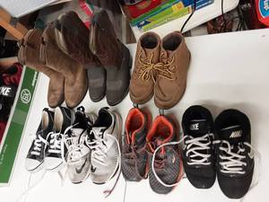 Boys Boots & Sneakers Size 13