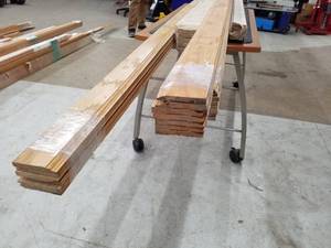 lot 8 image: Oak Trim Boards