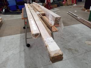 lot 11 image: Oak Trim Boards
