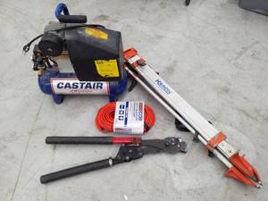 lot 38 image: CastAir Portable Air Compressor, Keson Surveyor Tripod, 100ft. General Use Extension Cord, Bolt Cutters