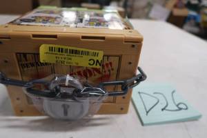 lot D26 image: Crate Creatures Surprise- Pudge