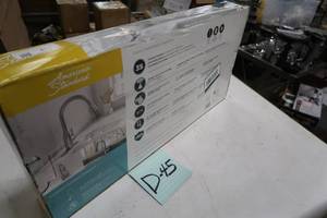 lot D45 image: American Standard Fairbury Single-Handle Pull-Down Sprayer Kitchen Faucet in Stainless Steel