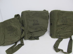 lot 22 image: Lot of 3 Orig Vintage WW2 Canvas Gas Mask Satchels