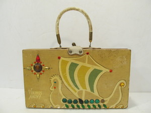 lot 97 image: Vintage Hand Crafted Wooden Viking Ship Handbag - Towne & Country by Robert