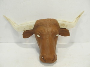 lot 100 image: Vintage Wall Mount Longhorn Steer Coin Bank