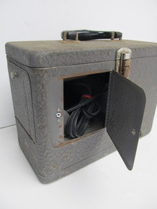 lot 143 image: Vintage Ultra-Violet Portable Light