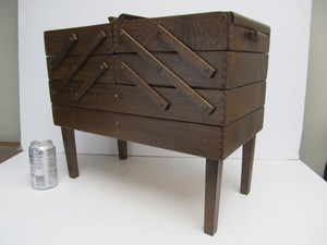 lot 146 image: Large Vintage Dovetailed Sewing Box wSupplies