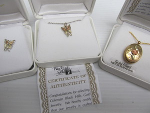 lot 30 image: Genuine BLACK HILLS GOLD Jewelry - Locket - Butterfly Earrings w Necklace