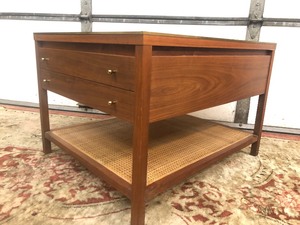 lot 286 image: Mid Century 1950s-60s Genuine Paul McCobb for Calvin Side Table wDrawer