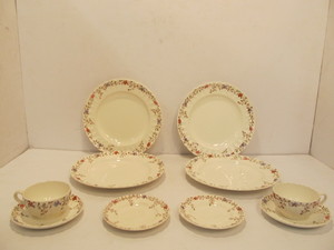 lot 261 image: COPELAND SPODE CHINA WICKER DALE ENGLAND
