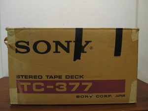 lot 305 image: Nice Vintage SONY TC-377 Reel to Reel Tapecorder wBox