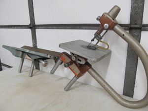 lot 299 image: Heavy Duty SHOPSMITH Tilting Jigsaw & 4 Jointer Attachments