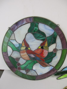lot 326 image: Group of Stained Glass Wall Hangings wBirds