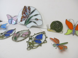 lot 325 image: Group of Stained Glass Butterflies etc