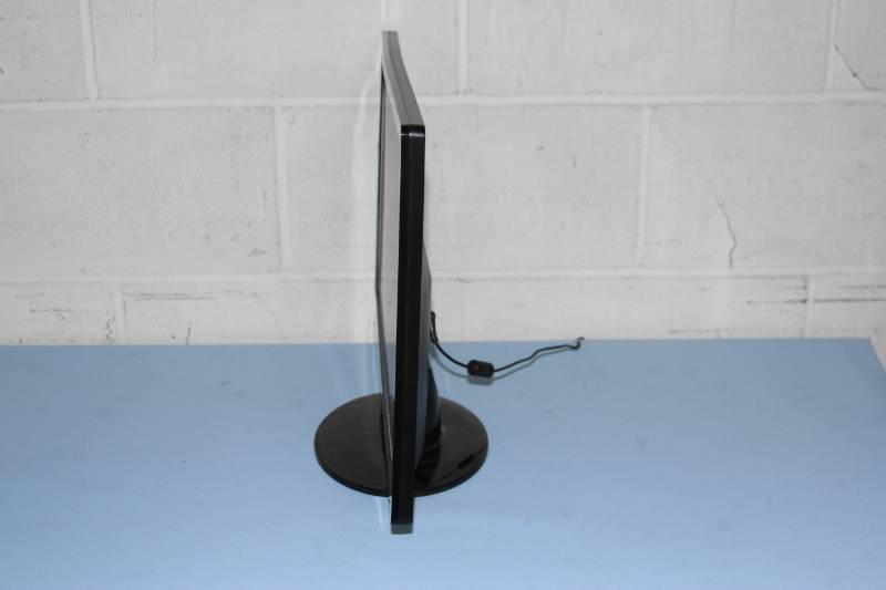 lot 36 image: Acer Full HD 1080p 21.5 Ultra Thin Widescreen LED Monitor & Power Supply