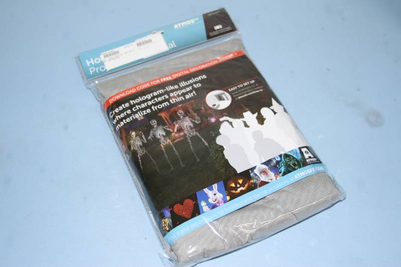 lot 20 image: Atmos AtmosGear 3D Digital Holiday Halloween  Christmas & More Hologram Material - NEW