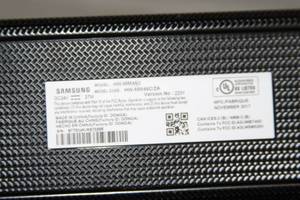 lot 52 image: Samsung Sound Bar Soundbar with Wireless Subwoofer & Bluetooth Capability