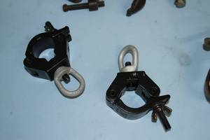 lot 69 image: Lot of Heavy Duty Pro Light  Lighting Truss Clamps
