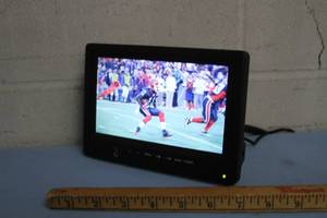 lot 78 image: Digital Juice Gear 7 LED High Definition Pro Video Monitor