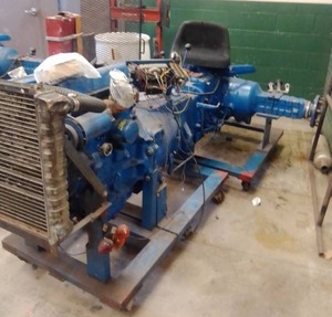 lot 2 image: Ford Tractor Utility 3 Cylinder Gas Educational Training Tractor  Model - D 1024 C