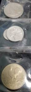 lot 11 image: NICE MIXED GROUP OF 20 FOREIGN COINS