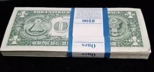 lot 01-A image: 100 CONSECUTIVE SERIAL NUMBER 1974 US $1 FEDERAL RESERVE NOTES BANDED