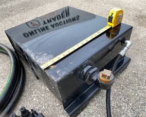 lot 3 image: Hydraulic Tank, Hoses and Control Valves