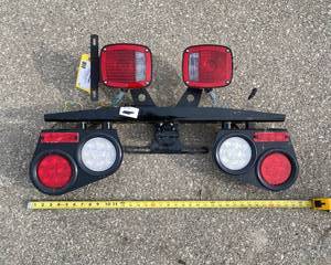 lot 5 image: Automotive Tail Light Assembly