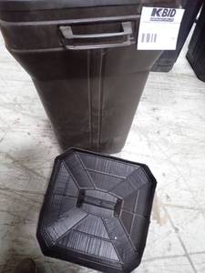 lot 71 image: 55 gallon Trash Can Plastic on wheels