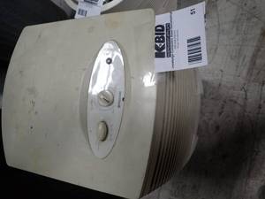 lot 51 image: Large Humidifer