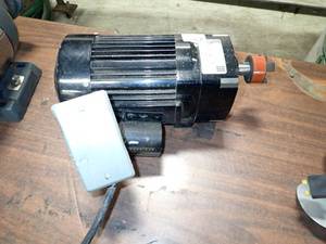 lot 99 image: BODINE GEARMOTOR 13 HP 167 lb-in Torq