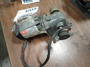 lot 111 image: DAYTON ACDC GEARMOTOR